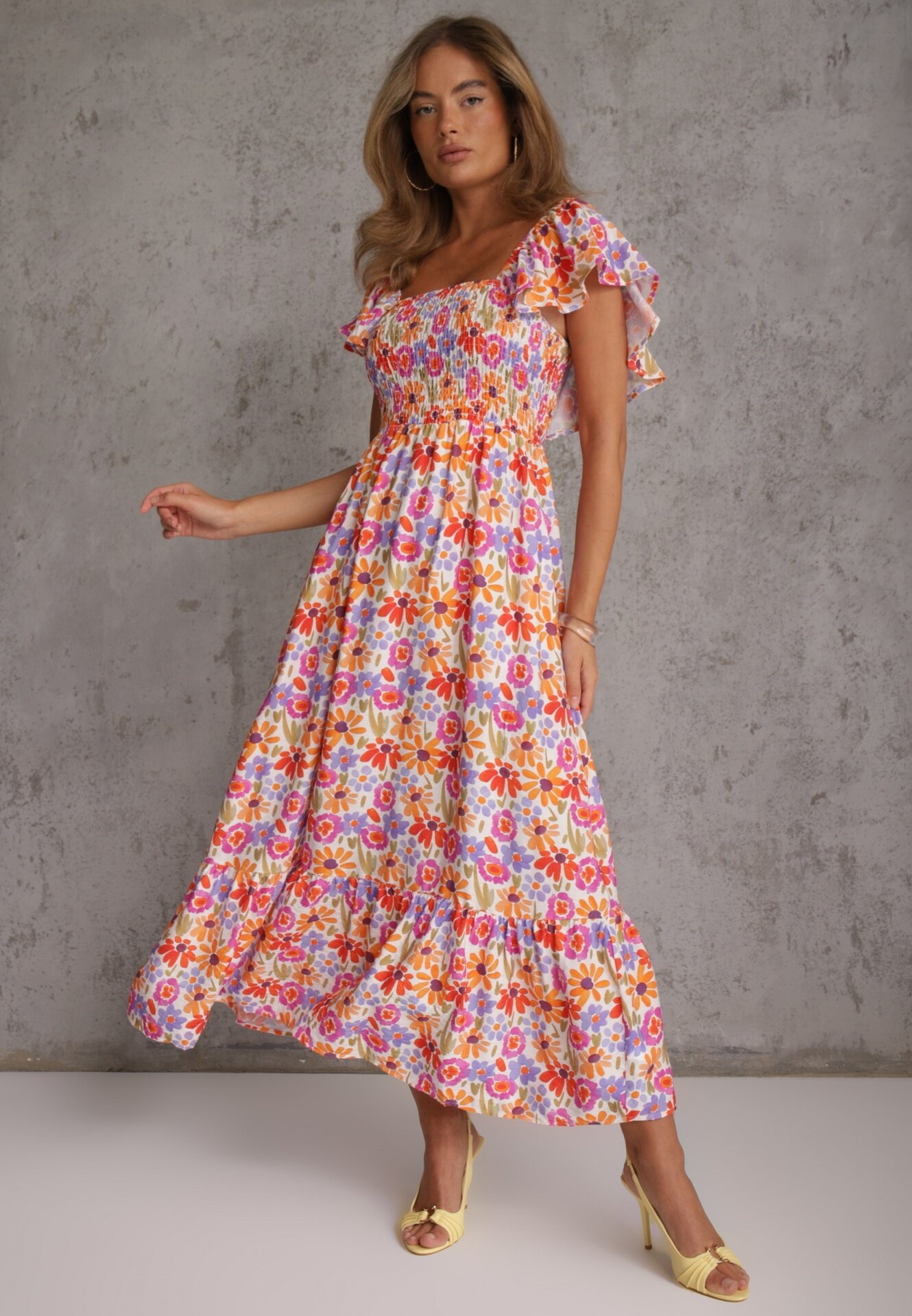 rosa Rochie de vară din viscoză cu model floral decorată cu volane Ompeda Roșie