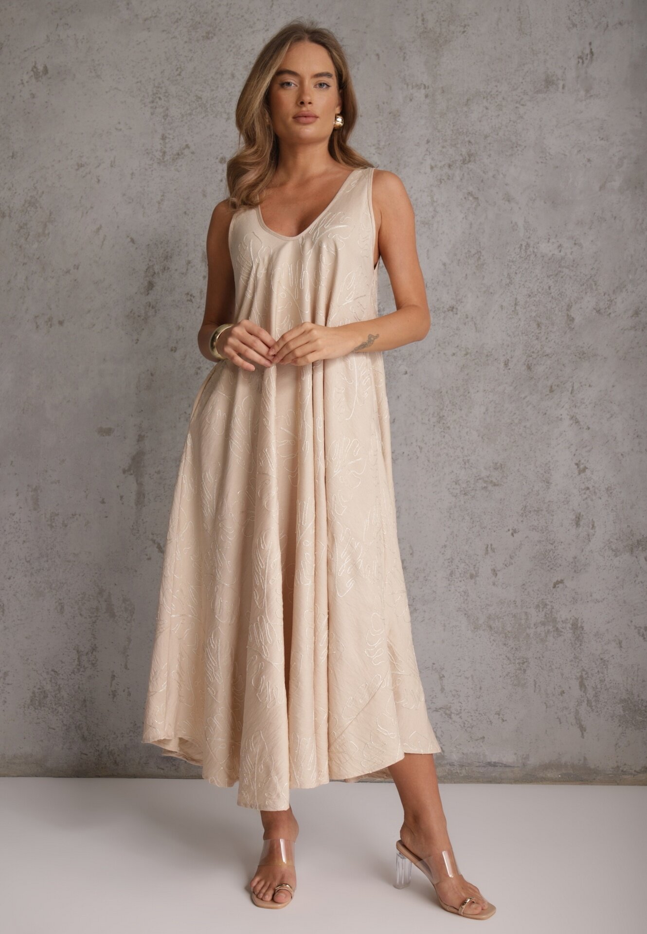 rosa Rochie din viscoză decorată cu broderie cu fir metalic Chionione Bej