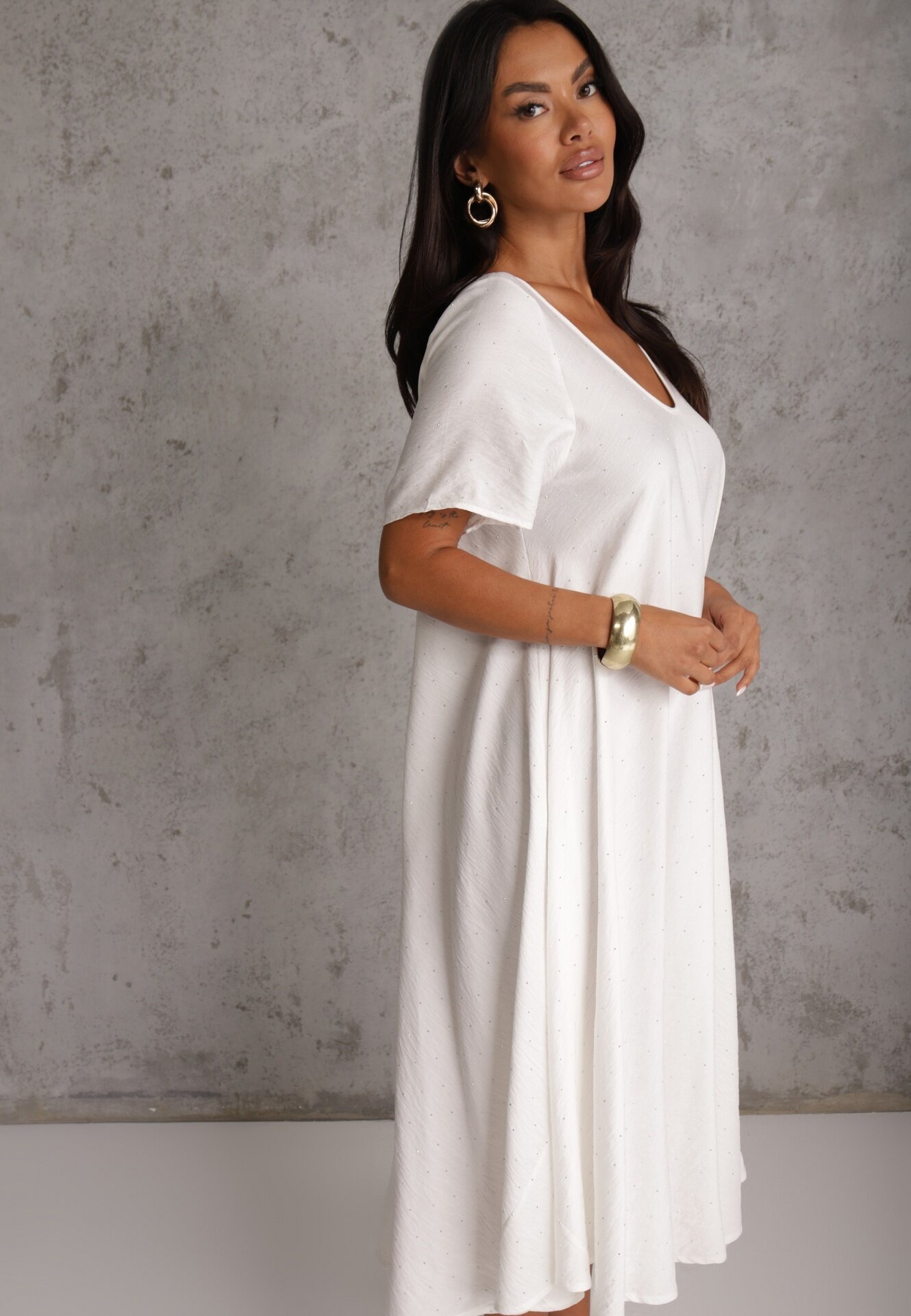 rosa Rochie oversize din viscoză decorată cu strasuri Erone Albă