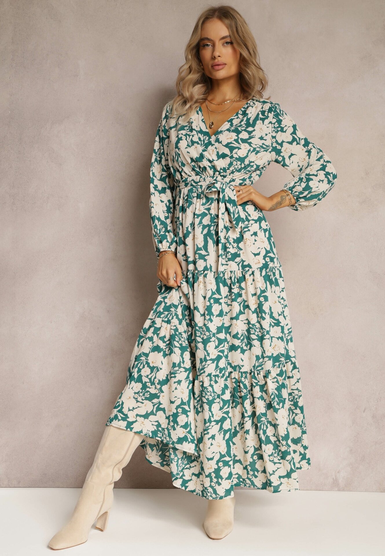 rosa Rochie Verde Chrysice