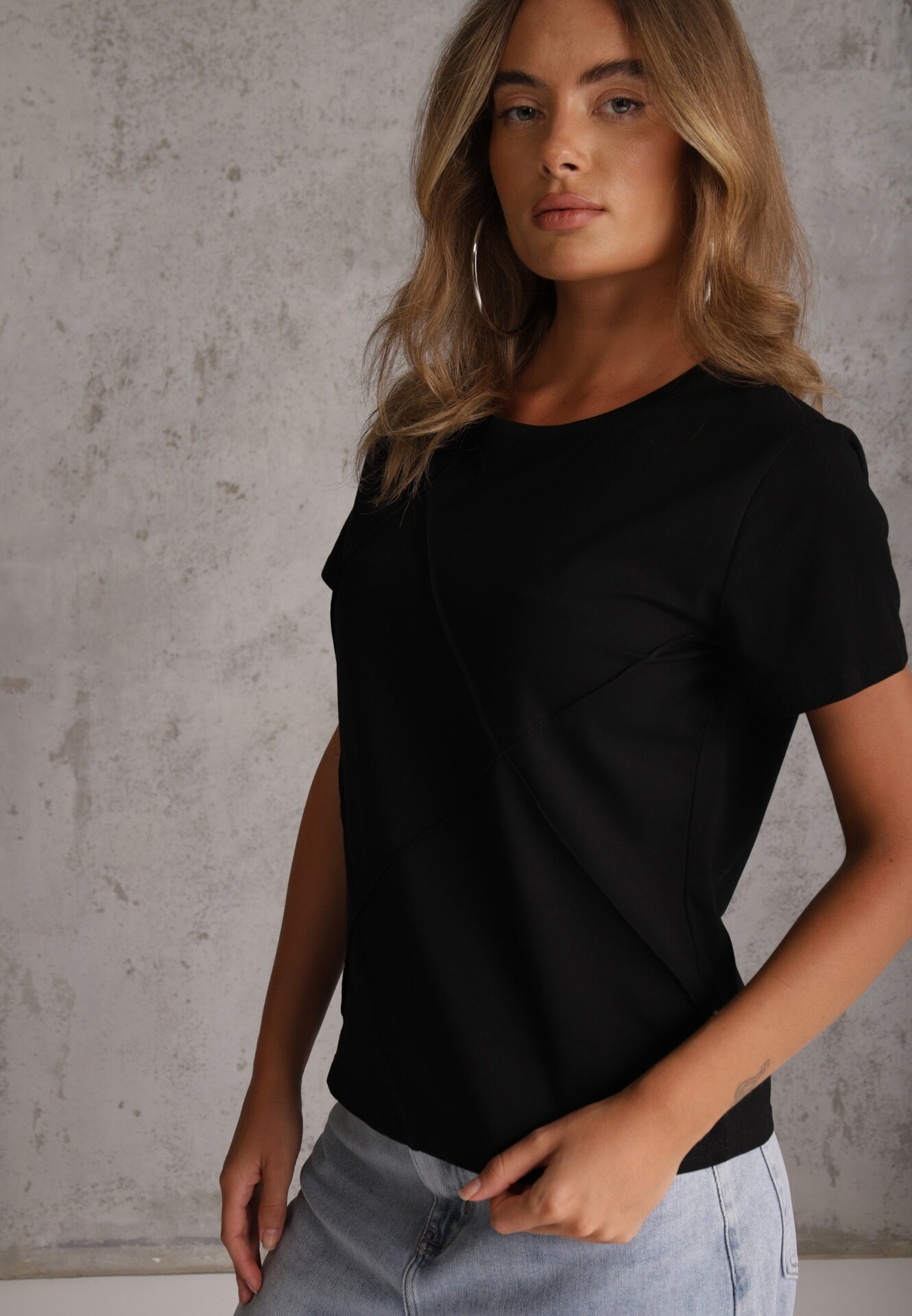 rosse line T-shirt din bumbac cu croială clasică și cusături decorative în romburi Luara Negru
