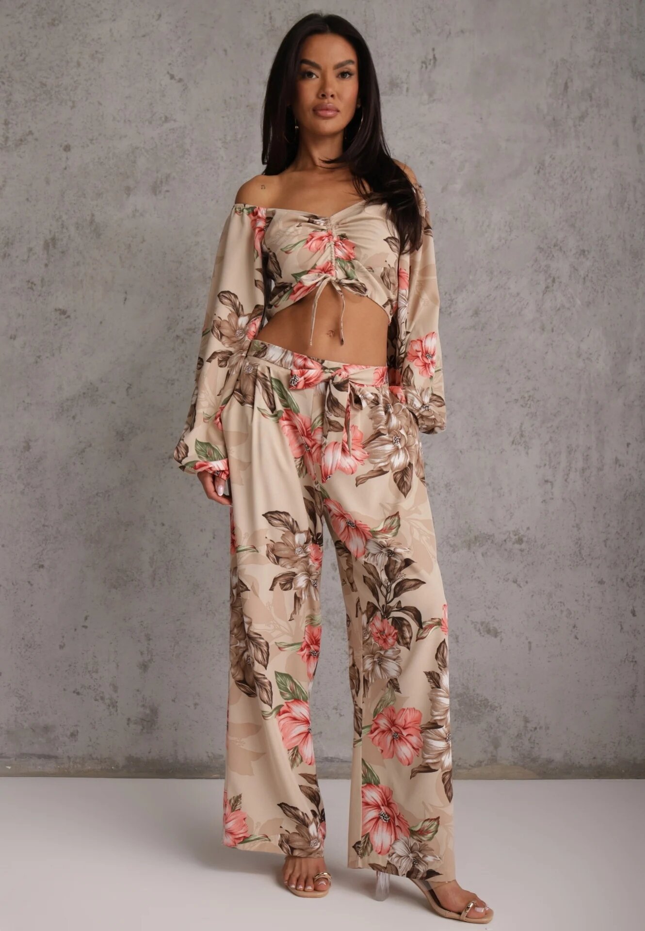  Set din 2 piese bej Bluză cu mânecă lungă Pantaloni largi cu elastic în talie cu imprimeu floral Calaq