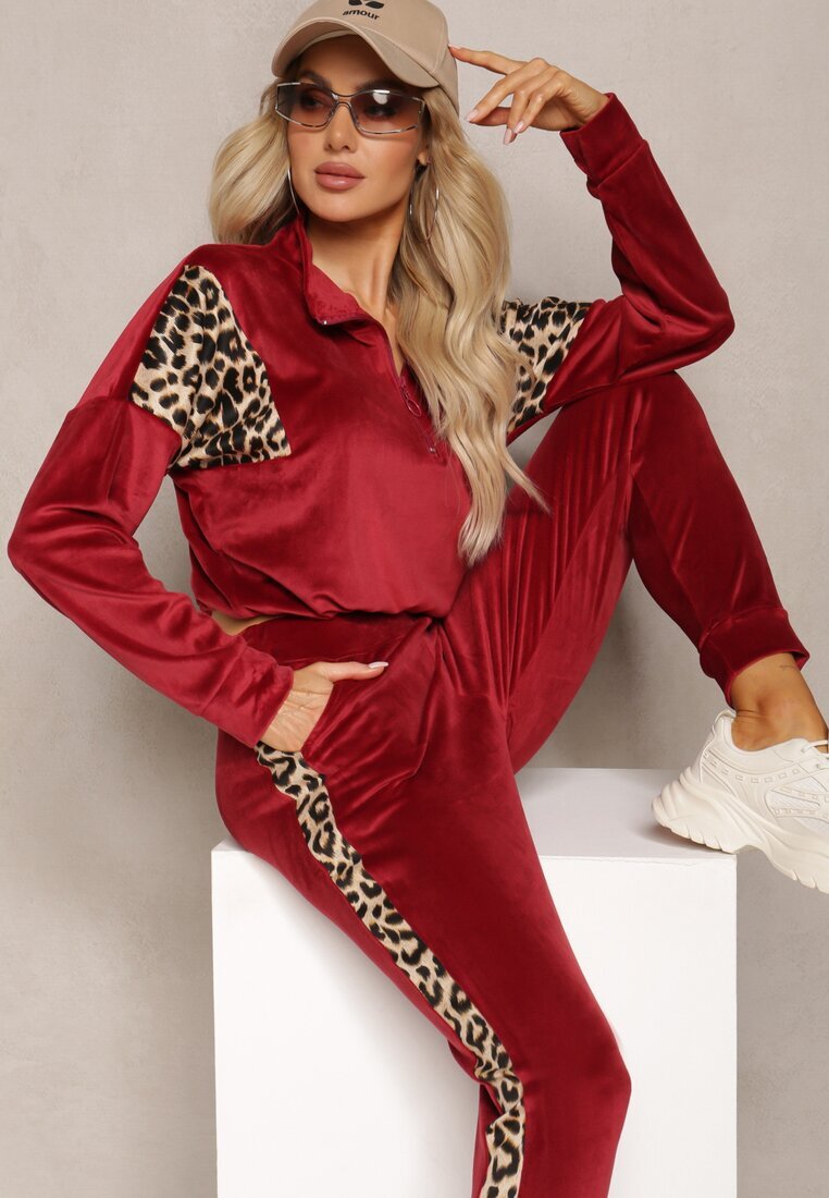  Set Dres bordo din Velur cu Bluză Scurtă și Pantaloni Jogger cu Imprimeu Leopard Limitta