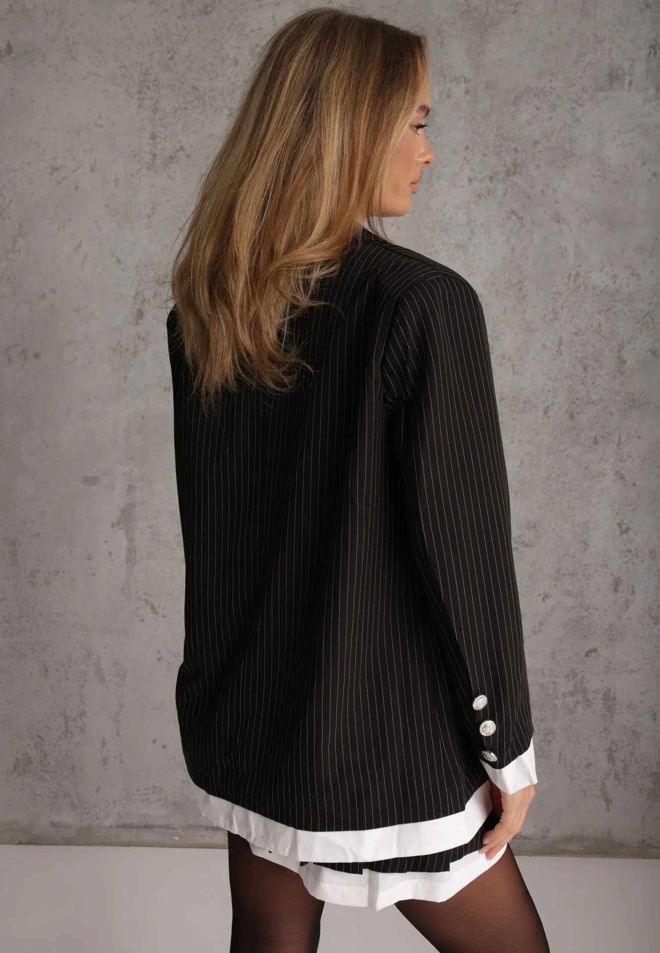 Set Elegant Negru în Dungi cu Sacou Vestă și Fustă Plisată Emmizelle