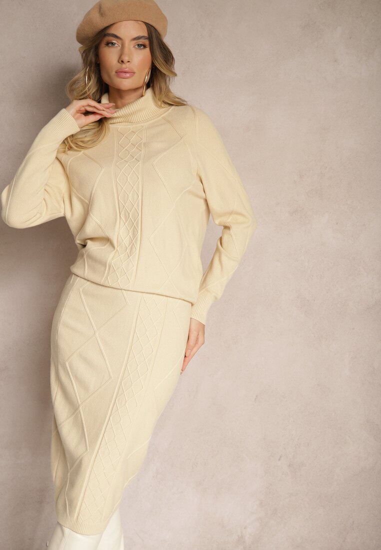  Set tricotat bej deschis cu Fustă mulată și Pulover cu Guler înalt cu Model împletit Sintria