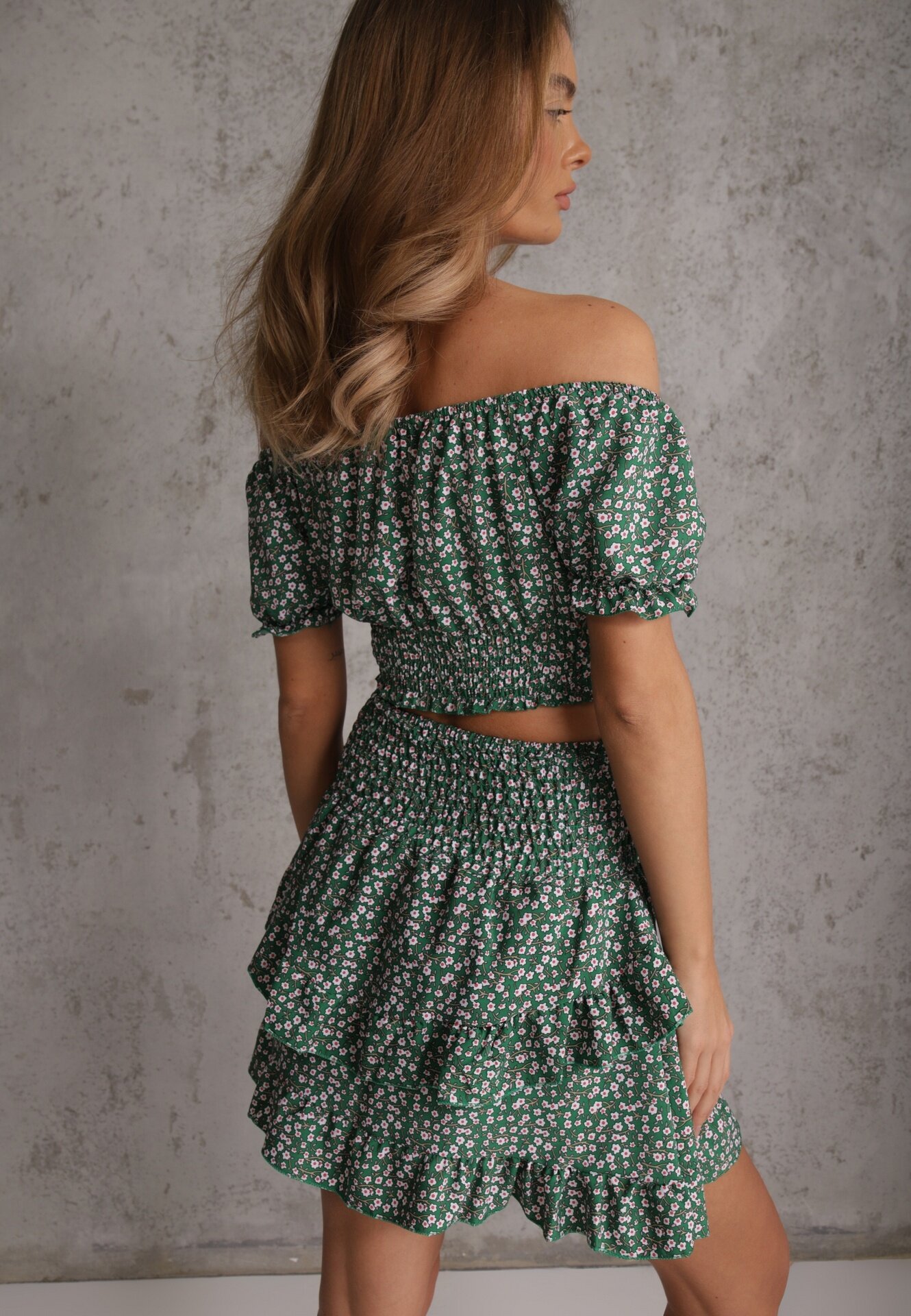 Set Verde Floral 2 Piese Top Stil Carmen și Fustă cu Volănaș Crispa