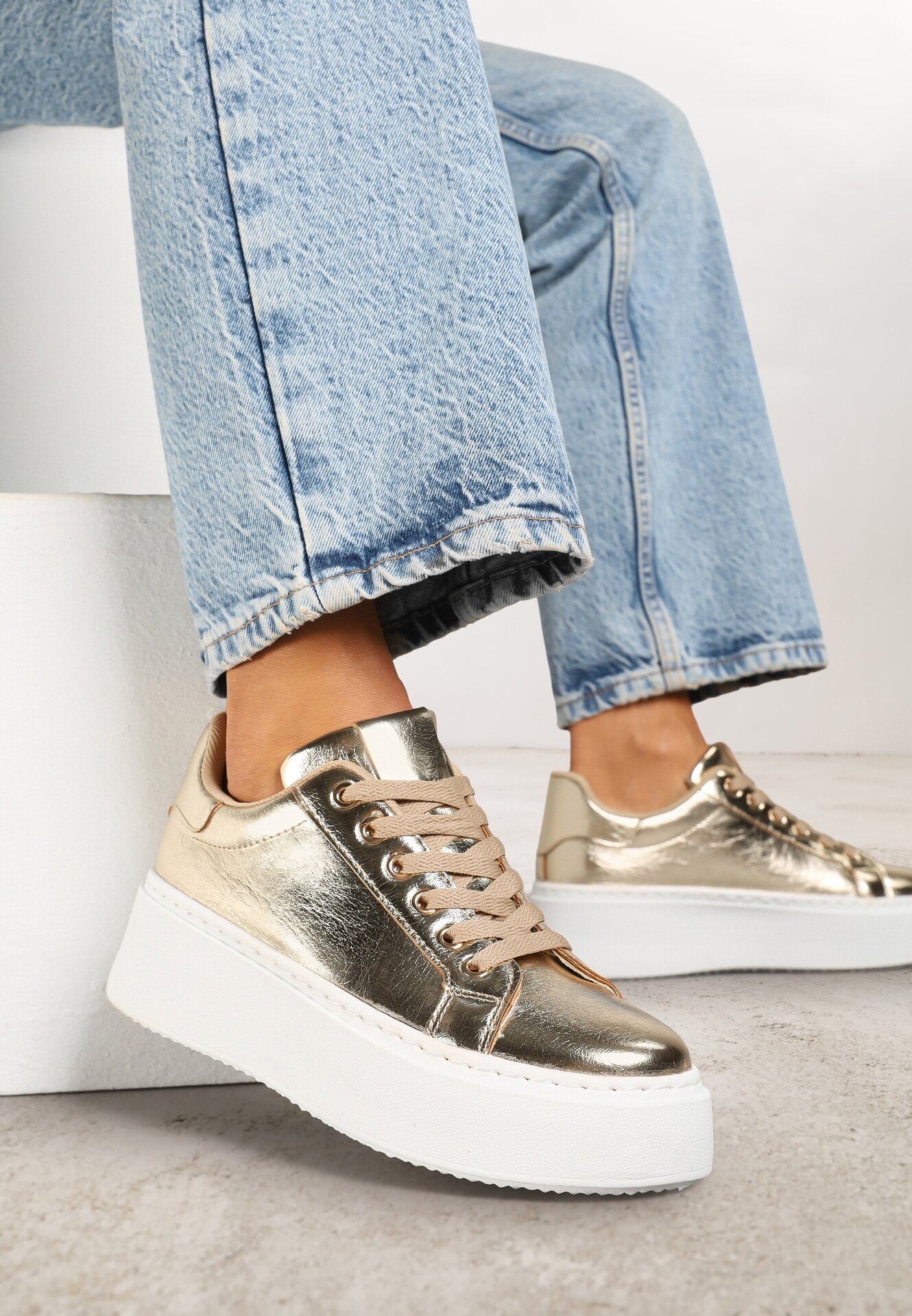  Sneakers Aurii cu talpă groasă Cernanda