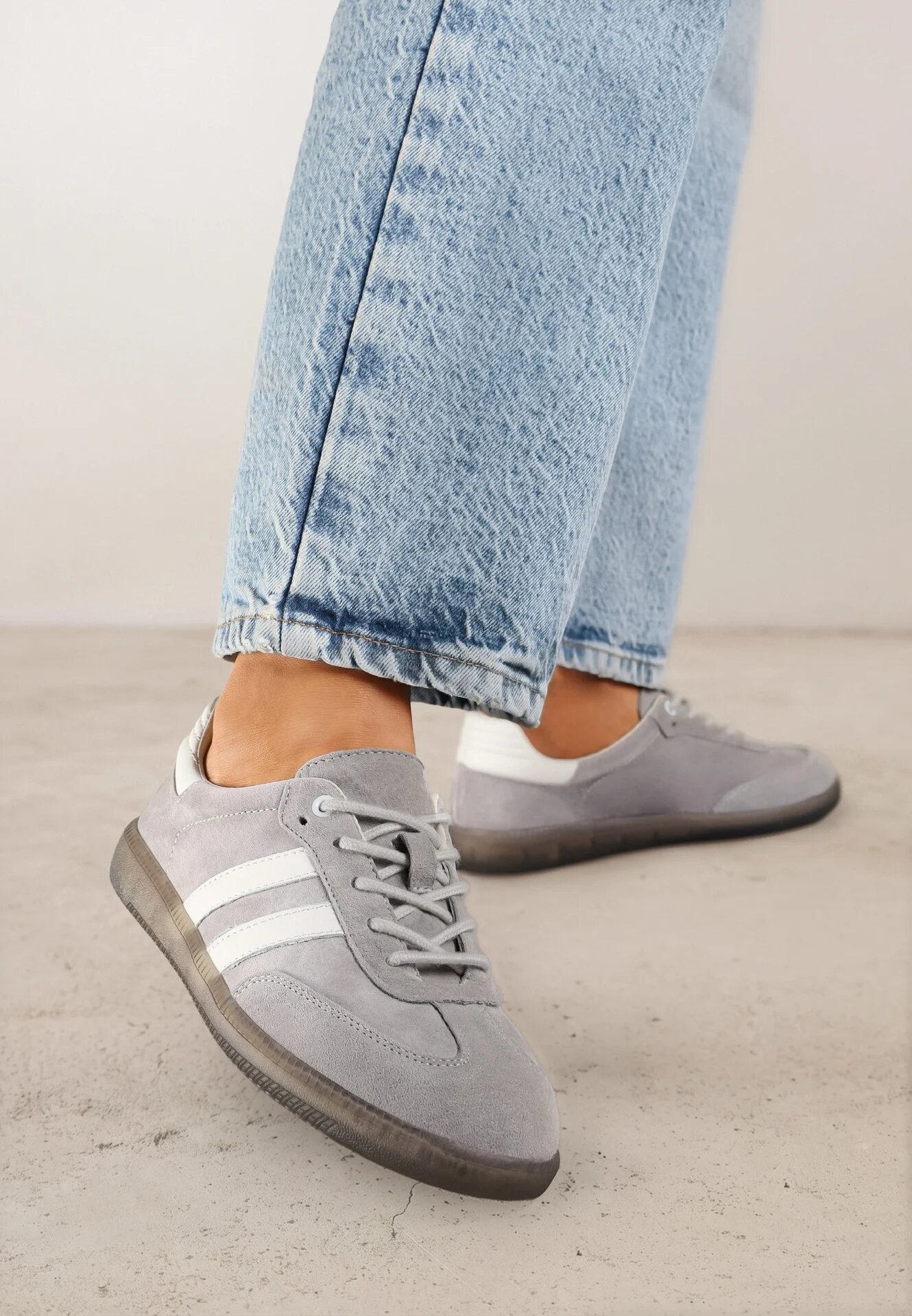  Sneakers Nelarielis Gri