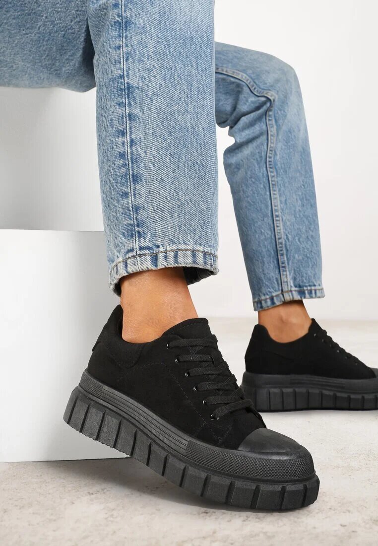  Sneakersy Negre Vices pe Platformă cu Embosare Decorați cu Perforații Leaniael