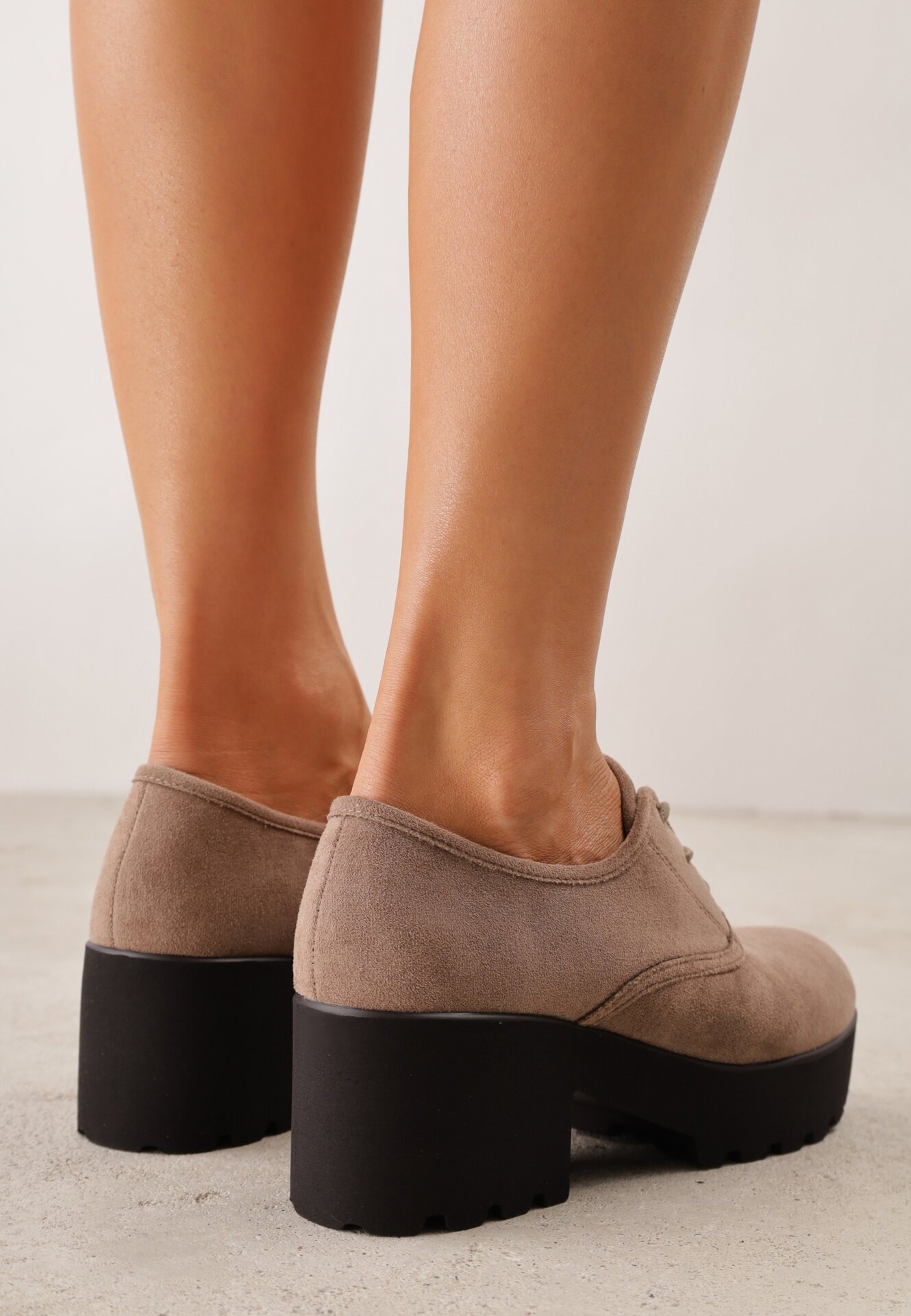super mode Pantofi Oxford cu toc gros și talpă profilată cu branț din piele naturală Ajonia Bej închis