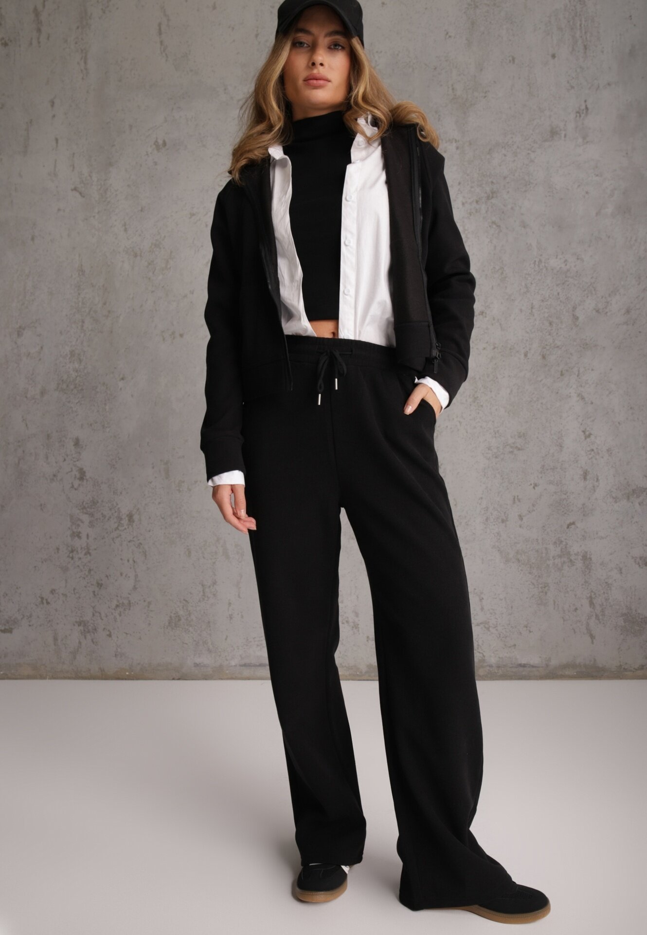swest Set de trening cu pantaloni Wide Leg și bluză cu fermoar cu guler tip tunică Milia Negru