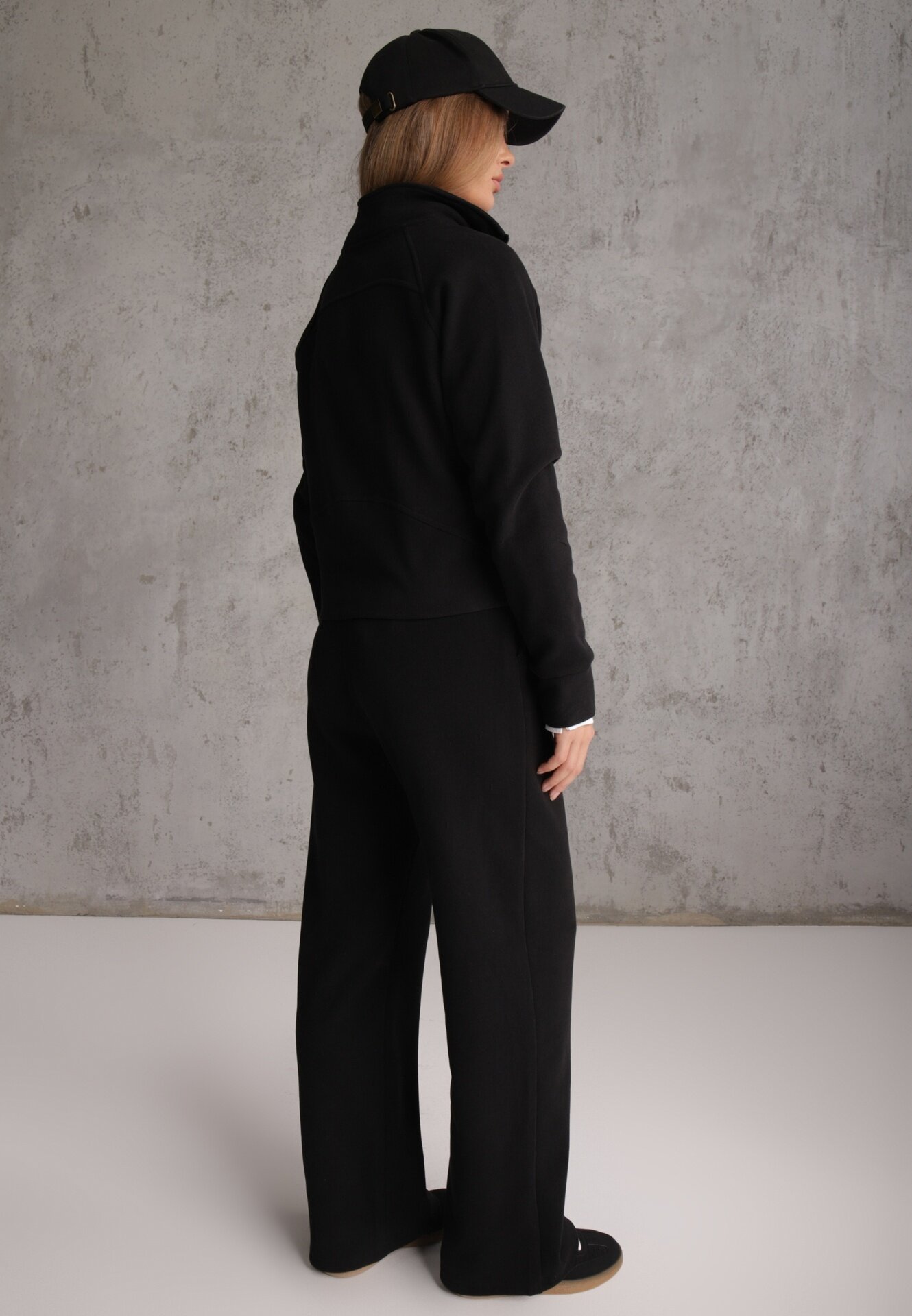 swest Set de trening cu pantaloni Wide Leg și bluză cu fermoar cu guler tip tunică Milia Negru