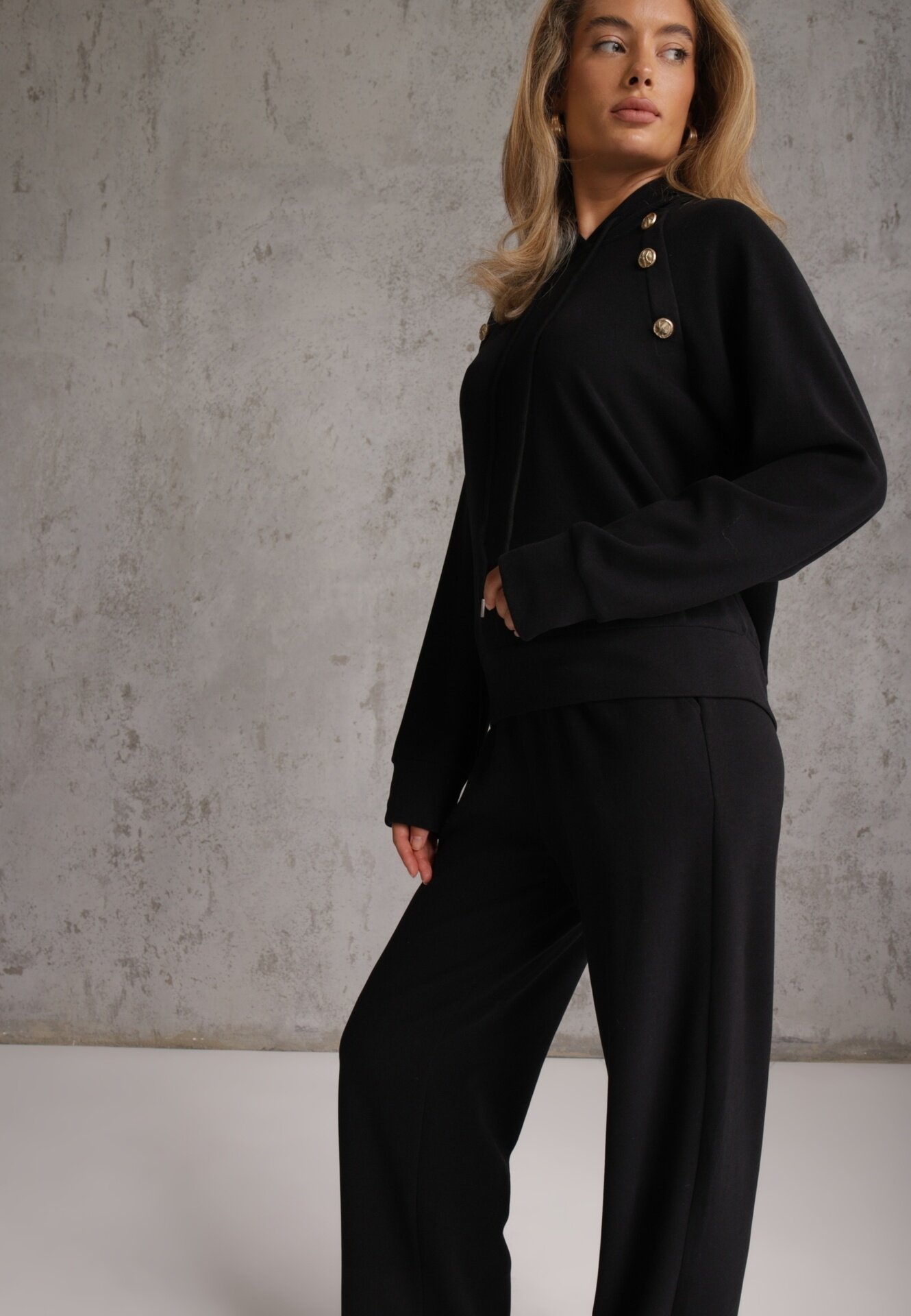 swest Set trening pantaloni Wide Leg și bluză cu glugă și aplicații Nailena Negru