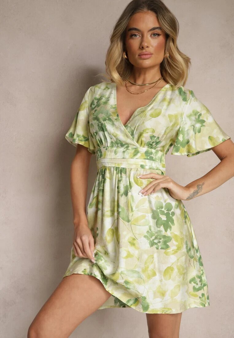 unigirl Rochie verde cloș din viscoză florală cu decolteu petrecut Zeledia