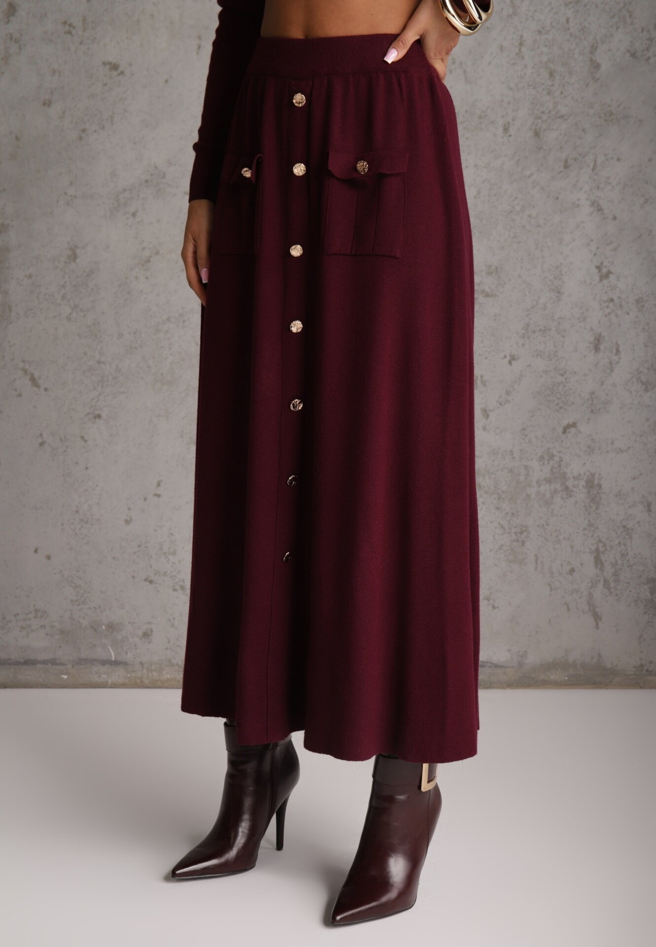 unigirl Set de tricot cu vâscoză închis cu nasturi aurii Gameria Bordo