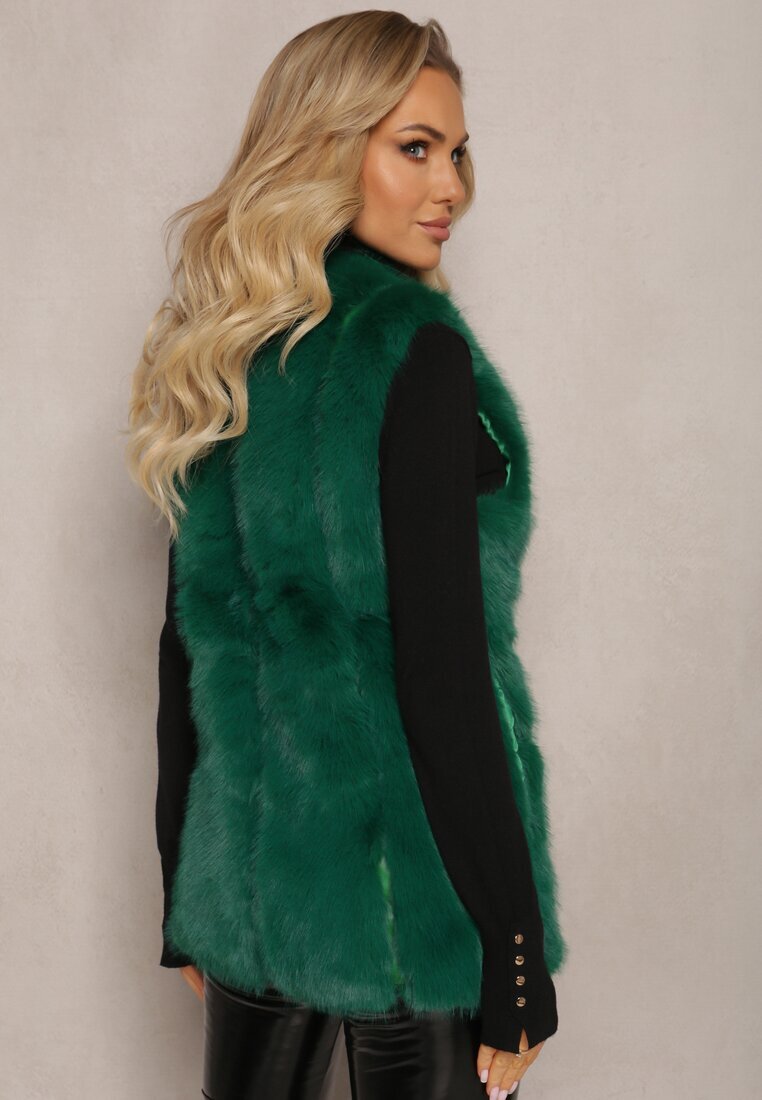  Vestă Verde Pufoasă cu Blană Decorată cu Imitație de Piele Tekllesa