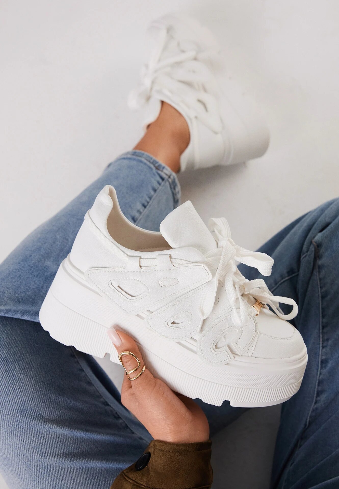 vices Adidași Albi cu Talpă Plată cu Aplicație Geometrică Nelenith