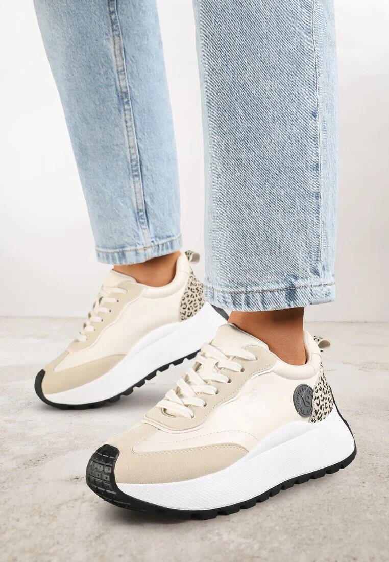 vices Adidași bej pe platformă decorați cu aplicație și imprimeu leopard Selothiel