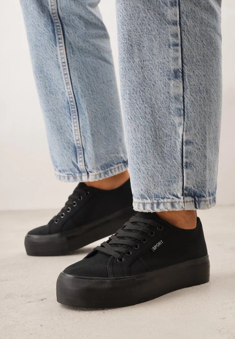 vices Adidași Negri Basici în Stil Minimalist Riosanne
