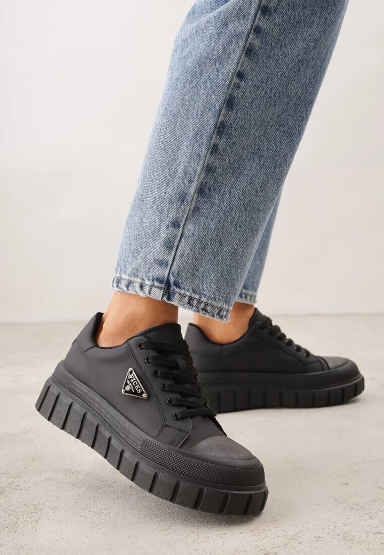 vices Adidași Negri cu Talpă Embosată în stil Chunky Myninis