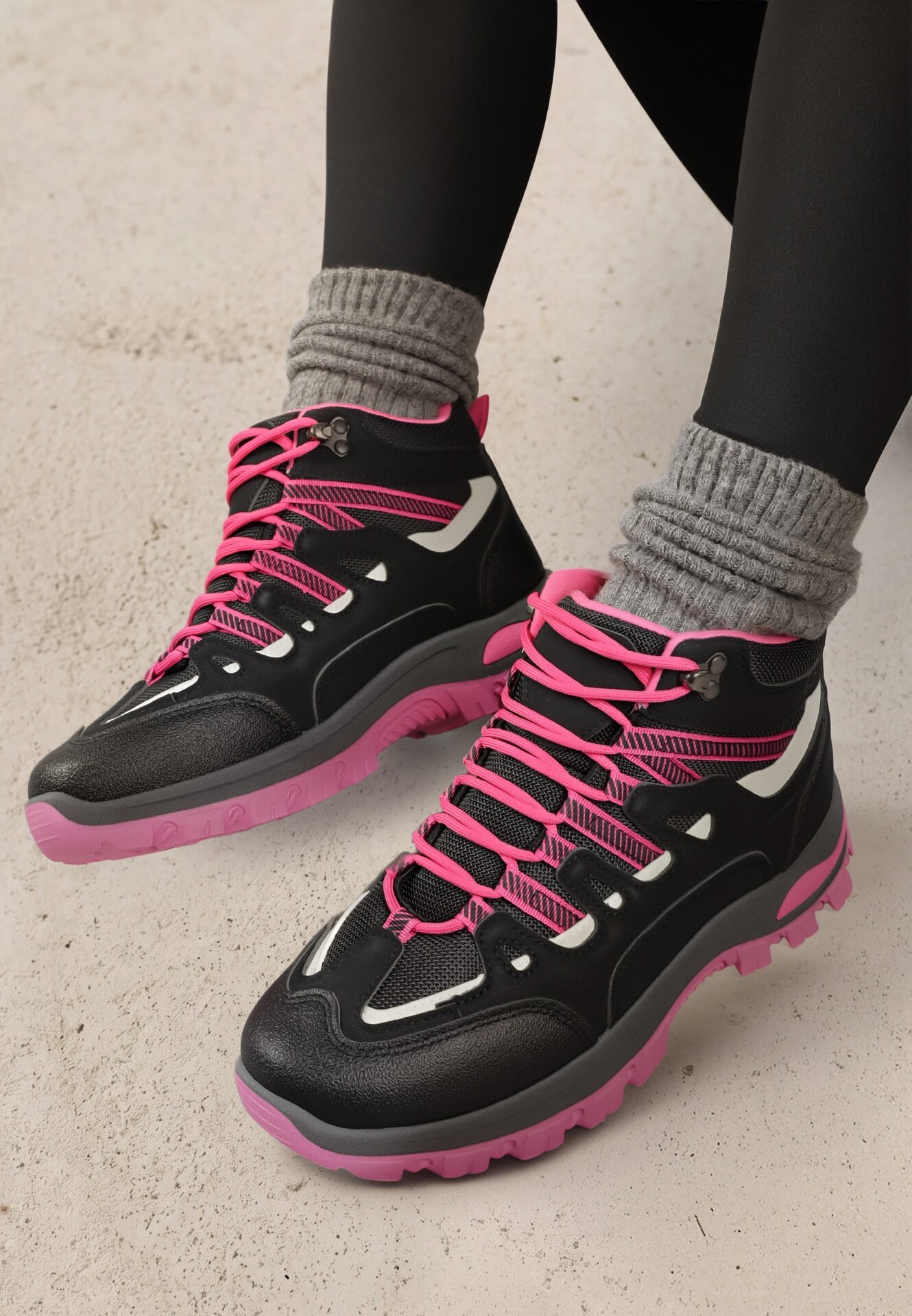 vices Bocanci de trekking Negru-Fuchsia cu șireturi Afellie