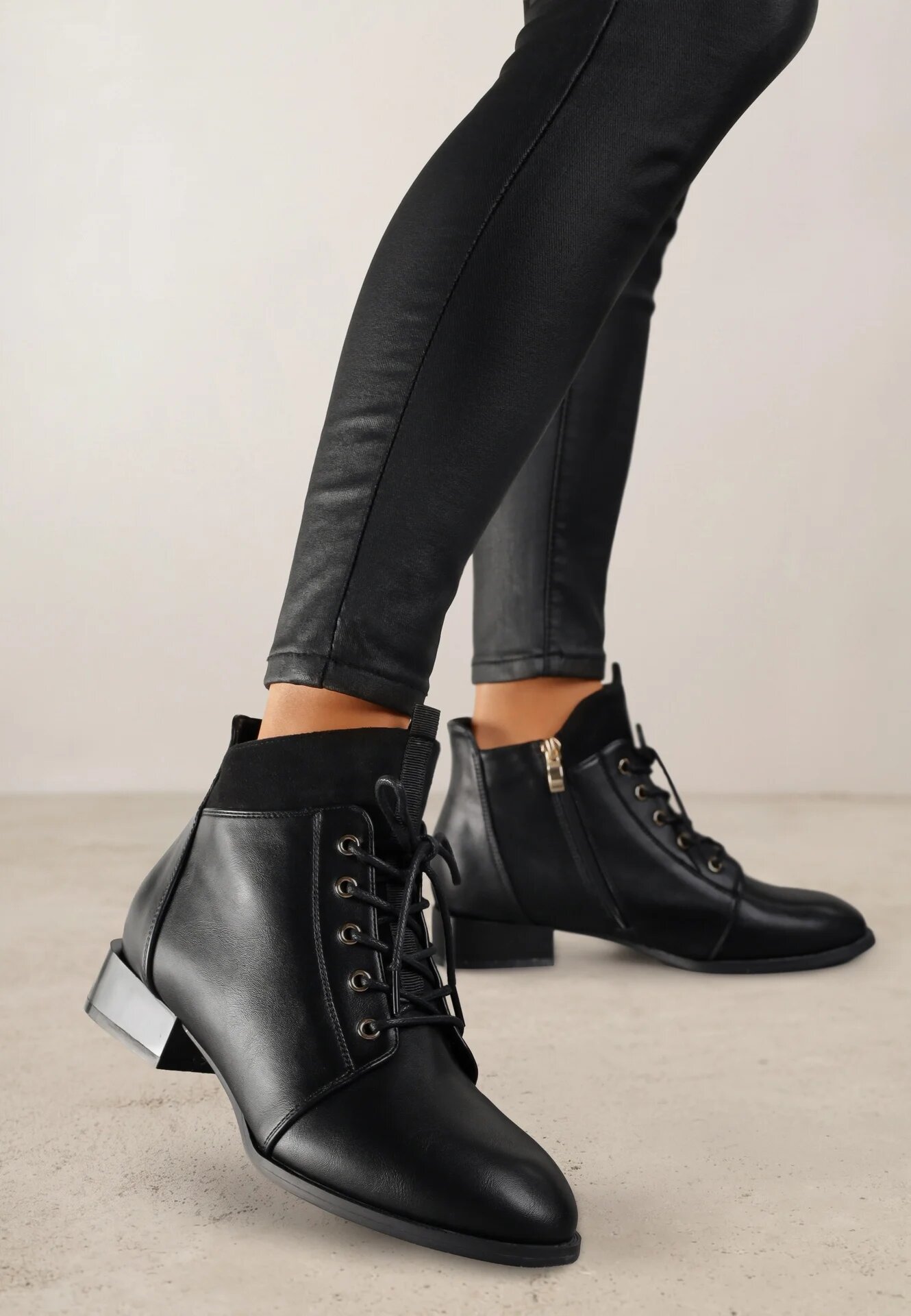 vices Botine Ghete Negre Decorate Cu Cusături Vamine