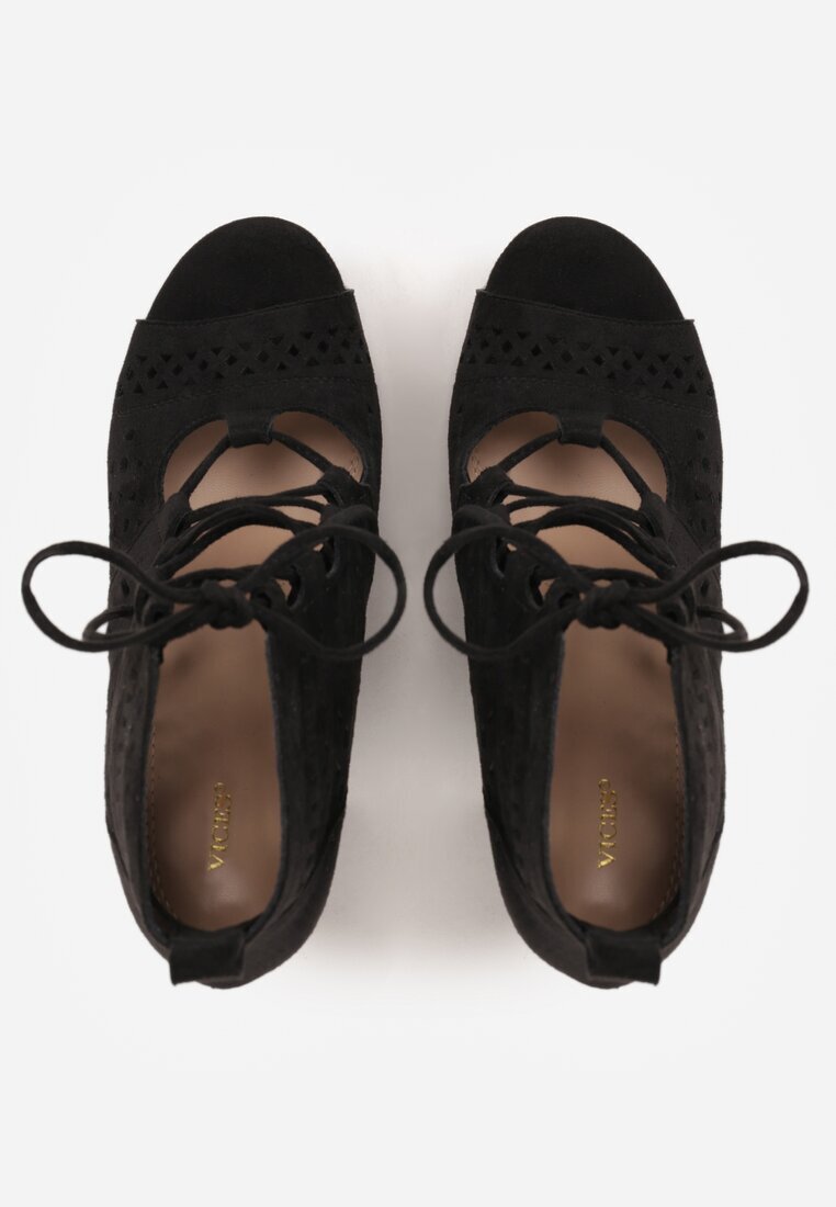 vices Botine Negre Decupate cu toc gros Nimisa