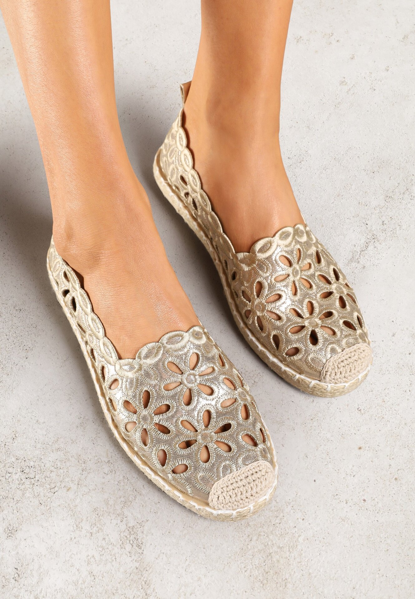 vices Espadrile Aurii Decorate cu model ajurat și cu împletitură decorativă Arivosa