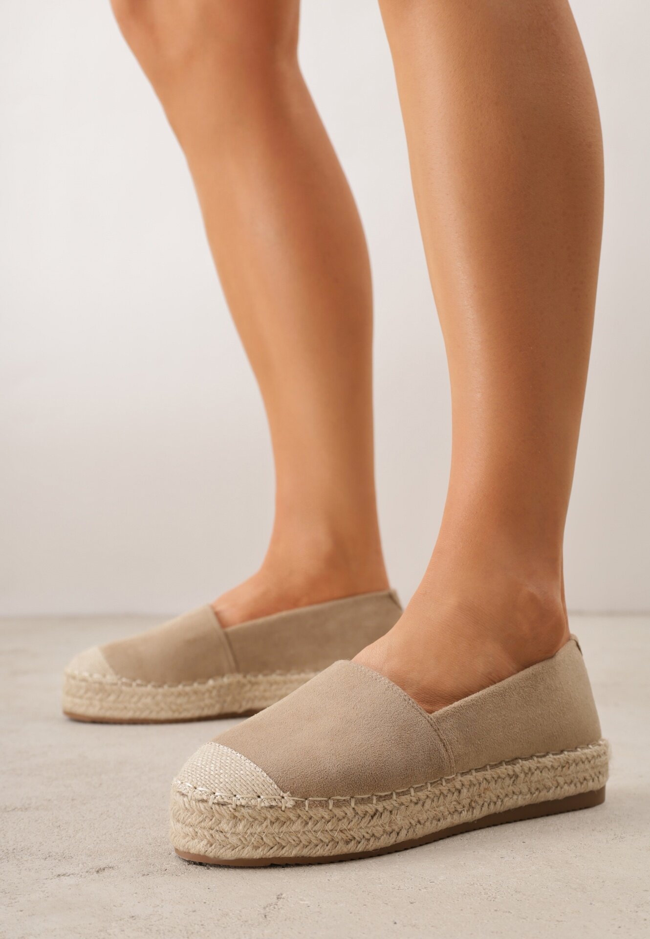 vices Espadrile Bej închis în Stil Clasic pe Platformă cu Împletitură Cherimare