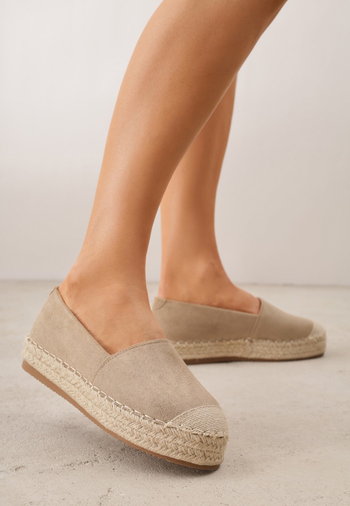 vices Espadrile Bej închis în Stil Clasic pe Platformă cu Împletitură Cherimare