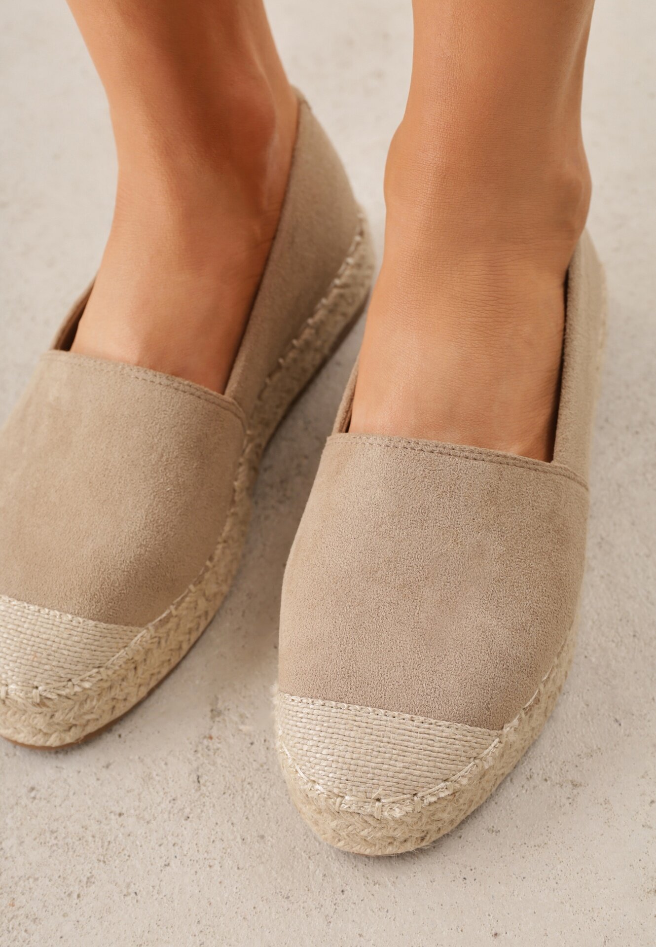 vices Espadrile Bej închis în Stil Clasic pe Platformă cu Împletitură Cherimare