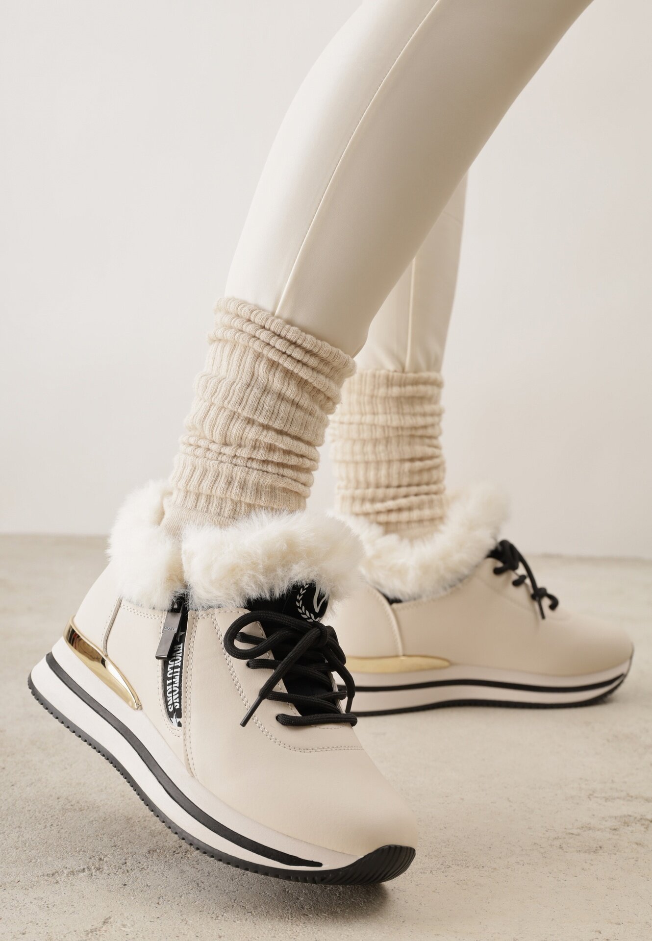 vices Ghete Adidași Bej Cu șireturi Cu blană Gameda