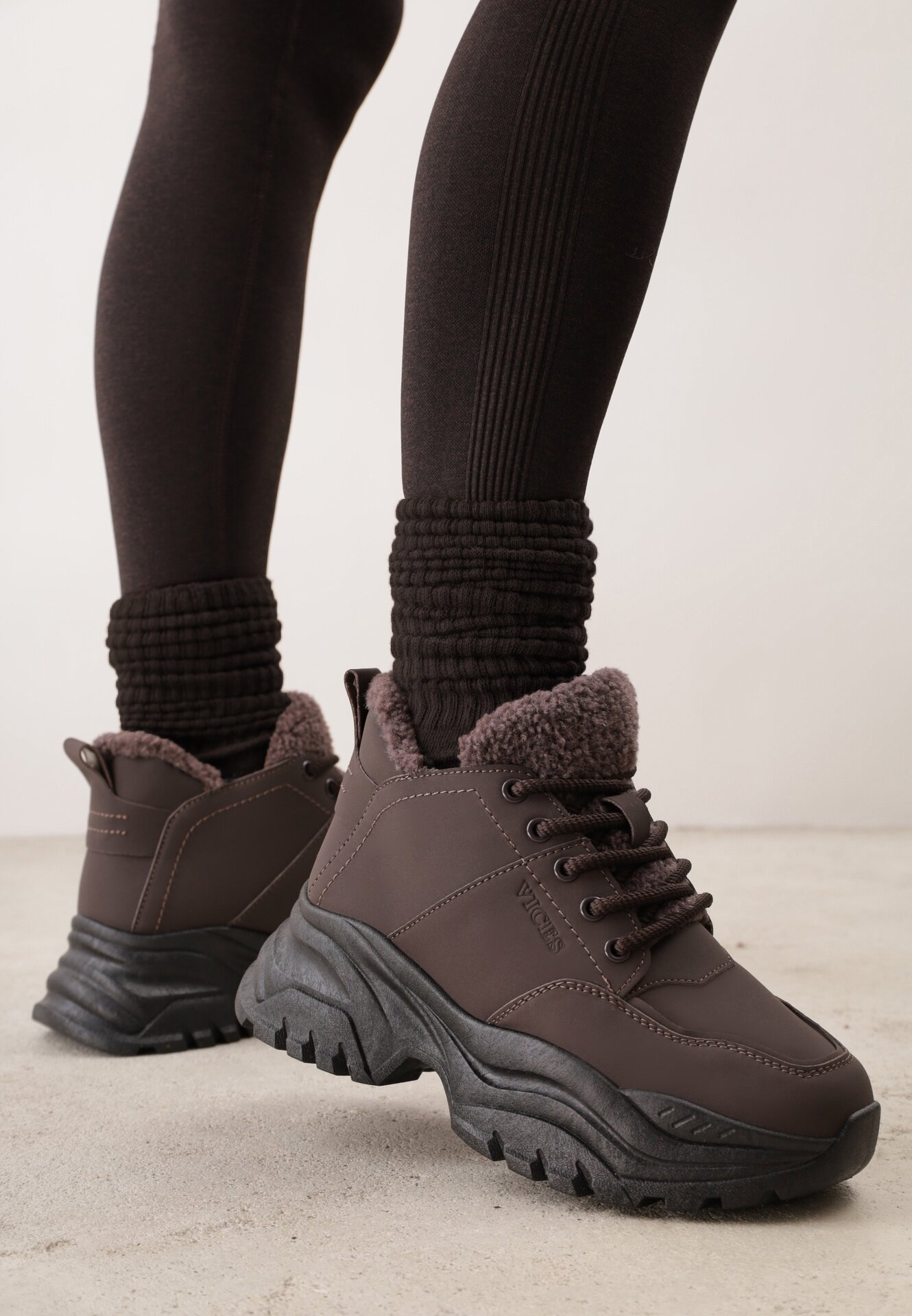 vices Ghete Adidași Maro cu platformă cu imprimeu Nirrise
