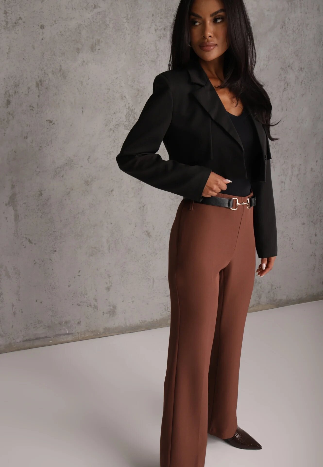 vices Pantaloni eleganți clopot cu curea și cataramă metalică Telepadia Maro