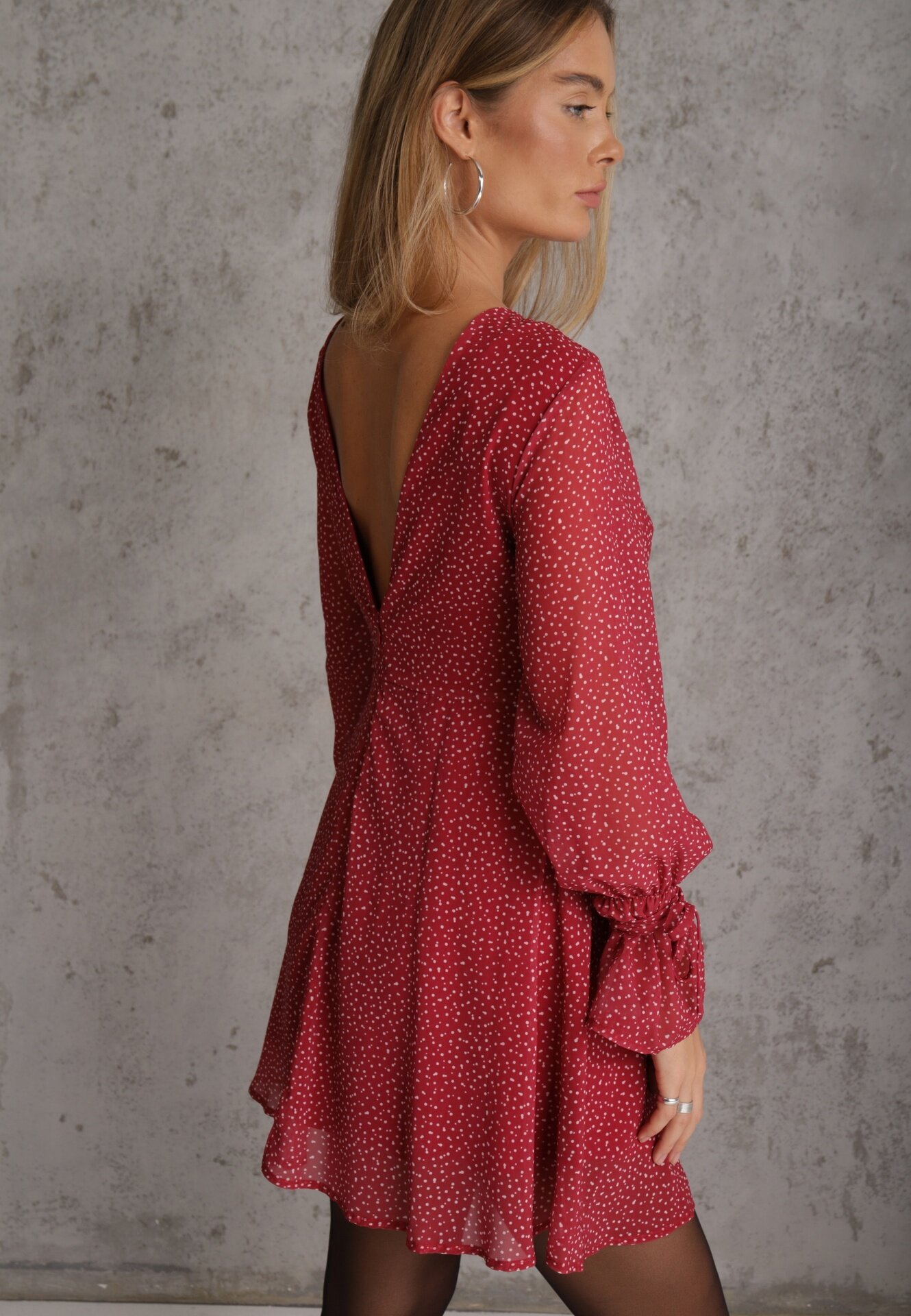 vices Rochie Bordeaux Decorată cu Mâneci Transparente și Buline Celziva