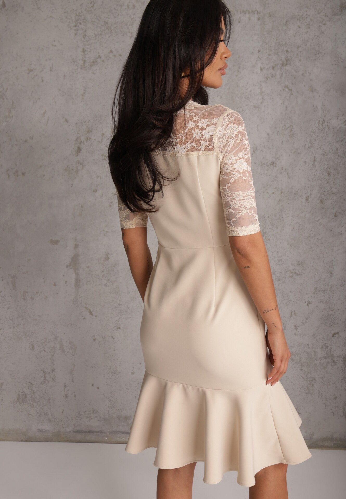 vices Rochie Metirei Bej