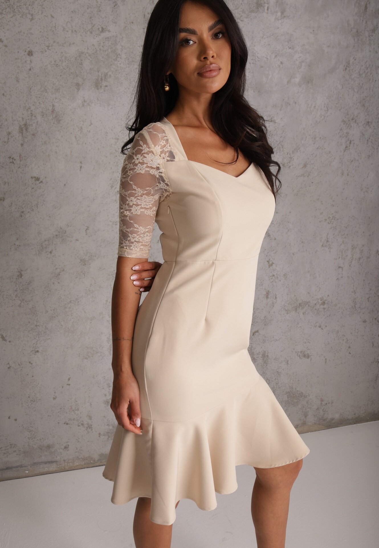 vices Rochie Metirei Bej