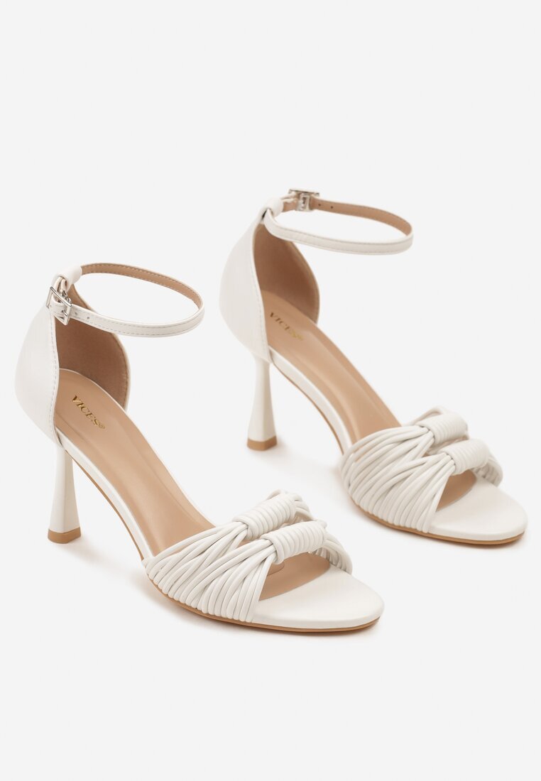 vices Sandale Albe cu toc stiletto Decorate cu noduri Saromelle