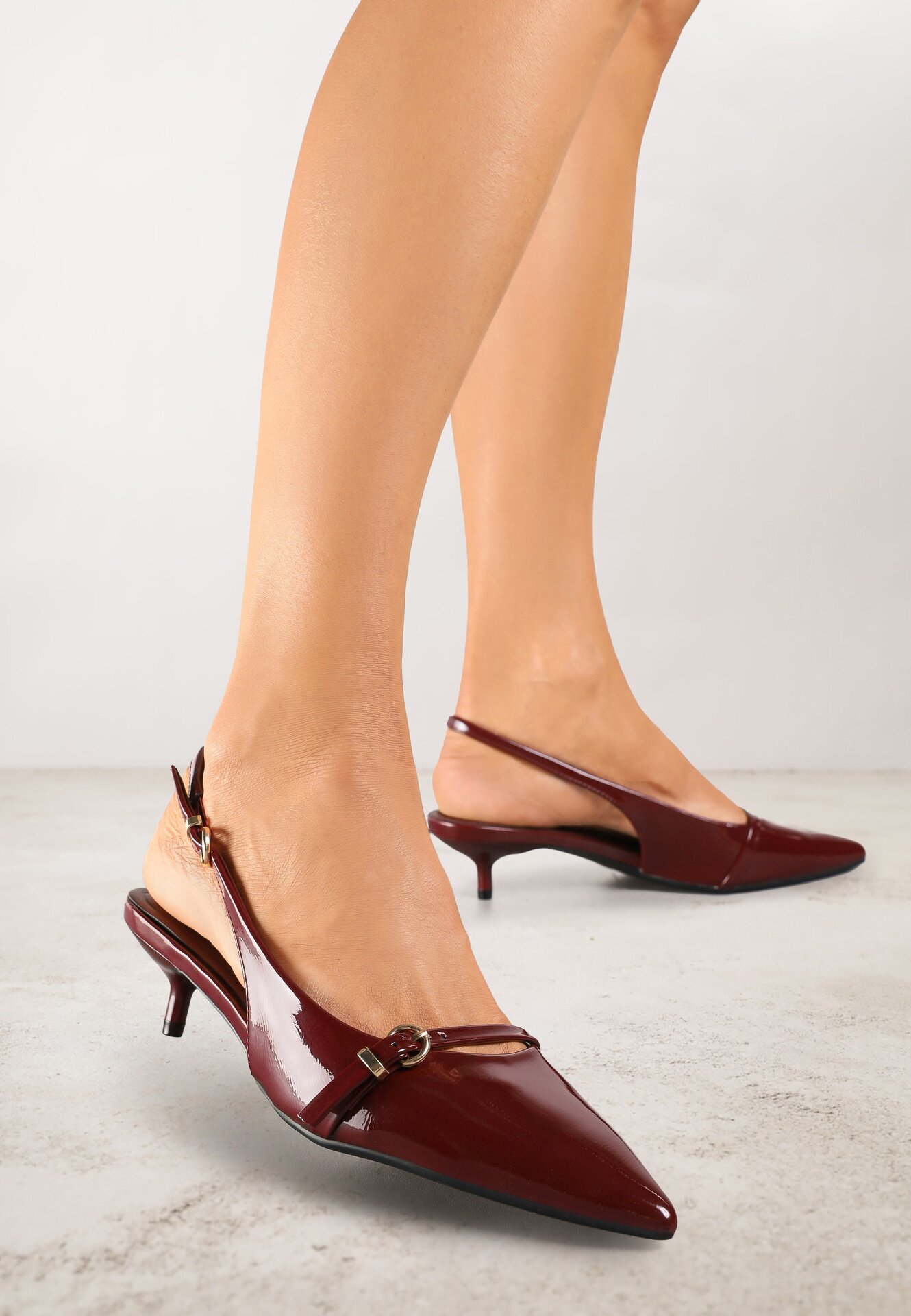 vices Sandale Bordeaux Slingback cu toc cu o curea subțire la degete Elozira