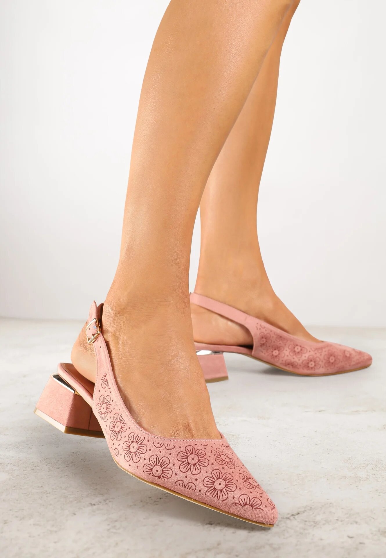 vices Sandale Roz pe Toc Gros Slingback cu Branț din Piele și Ornament Metalic Ciariloria