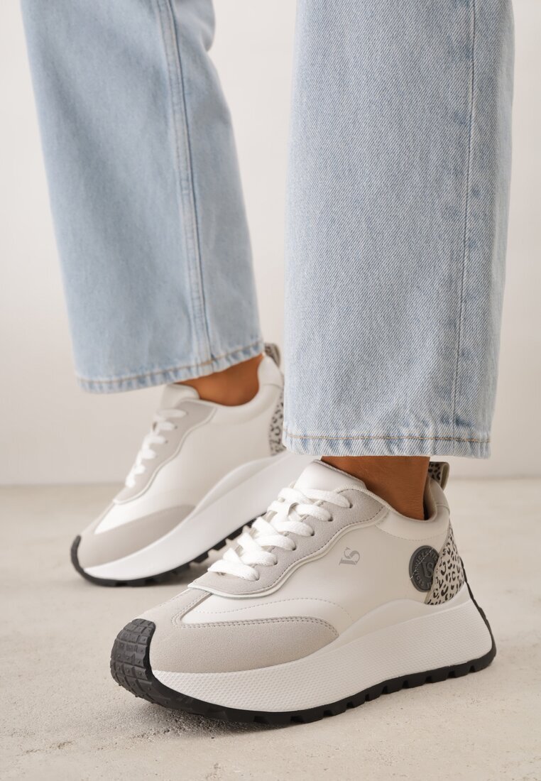 vices Sneakers Albi cu platformă decorate cu aplicație și imprimeu leopard Selothiel
