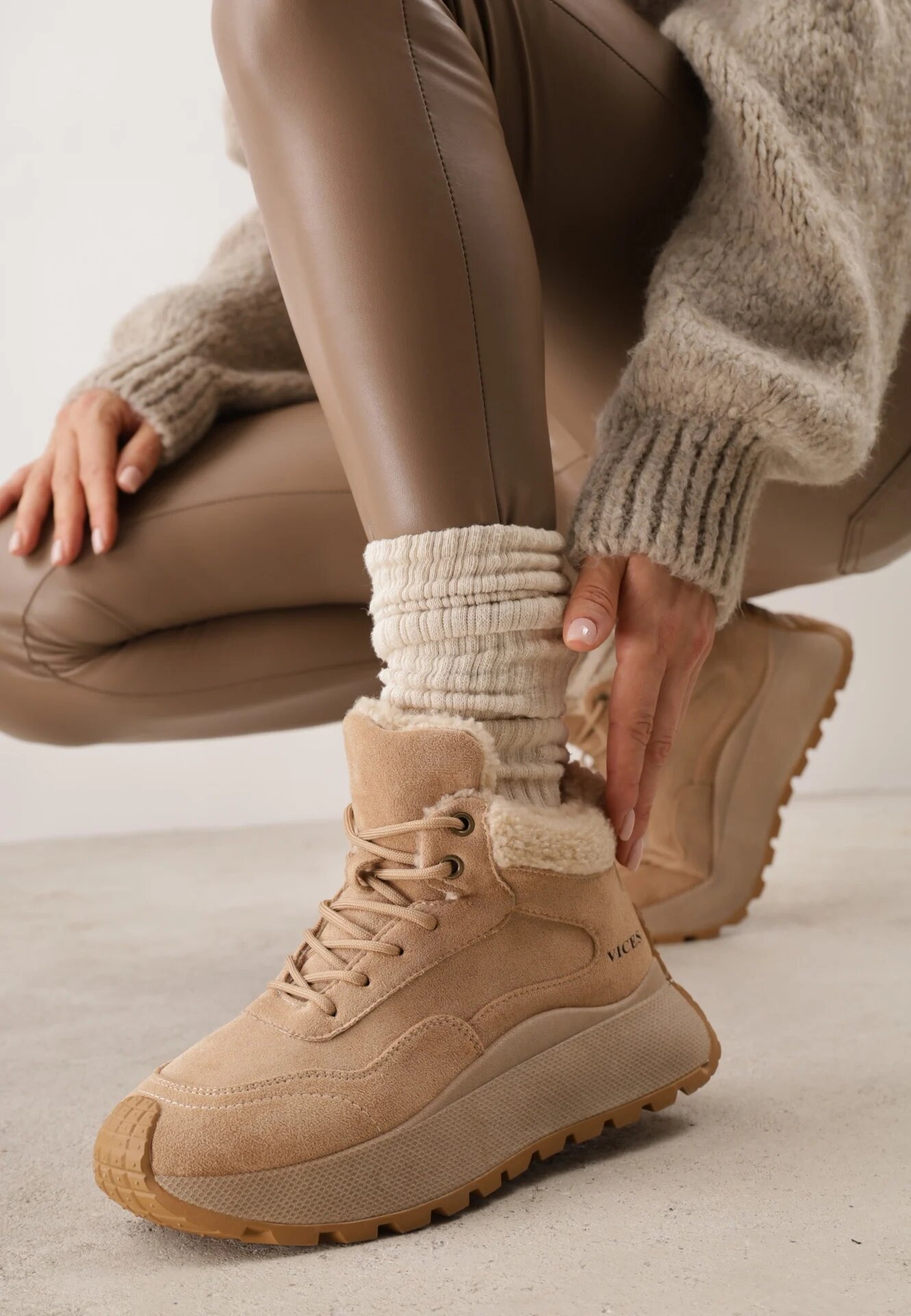 vices Sneakers Ghete de zăpadă Maro deschis cu Platformă cu Inscripție și Blană Lanite