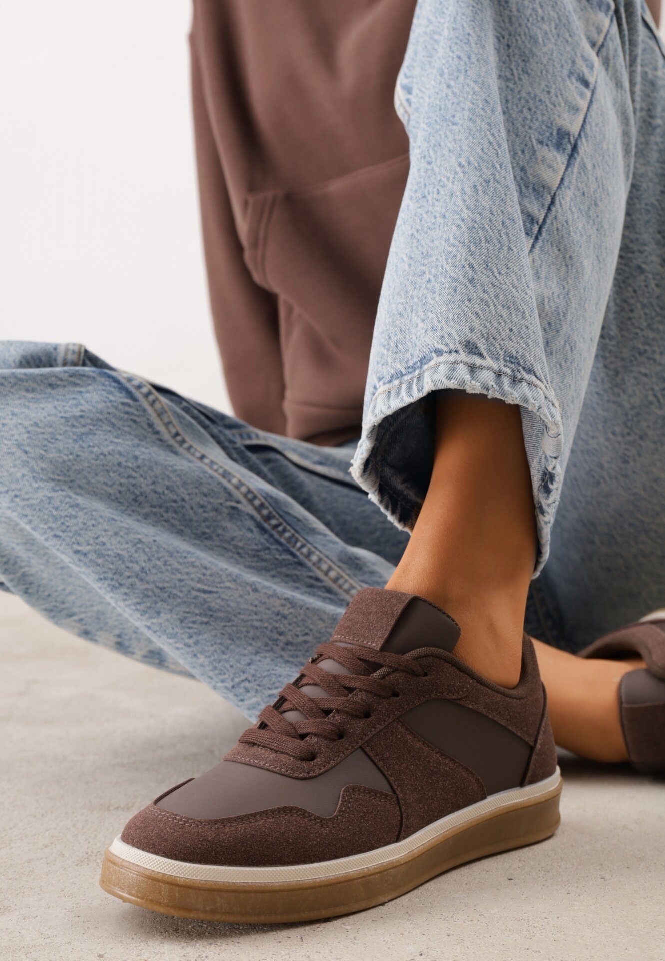 vices Sneakers în stil Basic cu inserții din imitație de nubuc Akila Maro