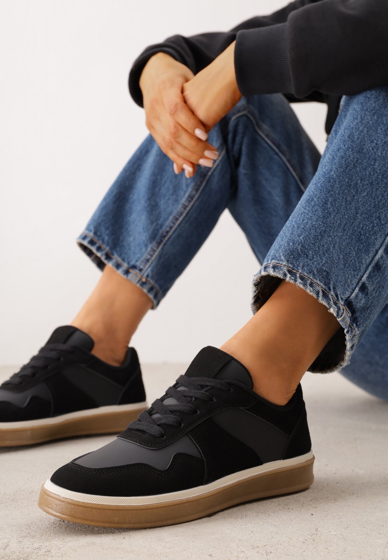 vices Sneakers în stil Basic cu inserții din imitație de nubuc Akila Negri