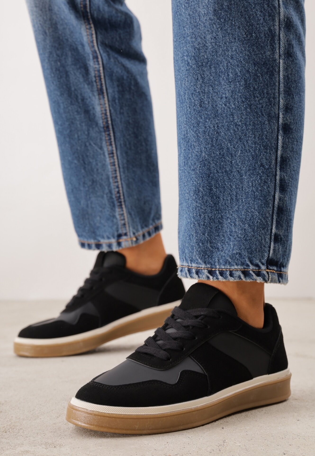 vices Sneakers în stil Basic cu inserții din imitație de nubuc Akila Negri