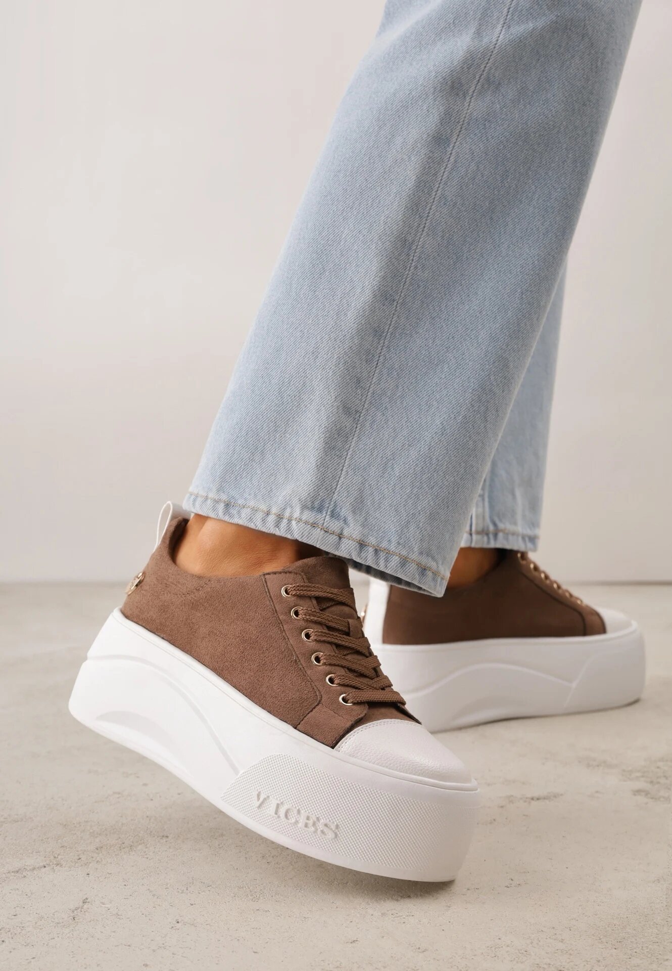 vices Sneakers pe platformă cu aplicație metalizată și inscripție Beli Bej închis