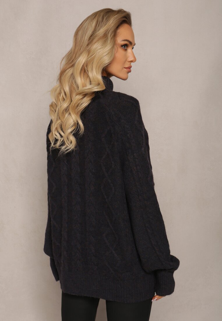 wool fashion Pulover cu guler rulat supradimensionat bleumarin cu textură decorativă Jupiterra