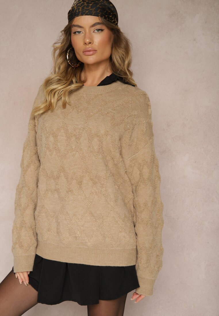 wool fashion Pulover Lejer Bej Închis cu Croială Tip Cutie și Tricotaj în Relief cu Manșete Elomara