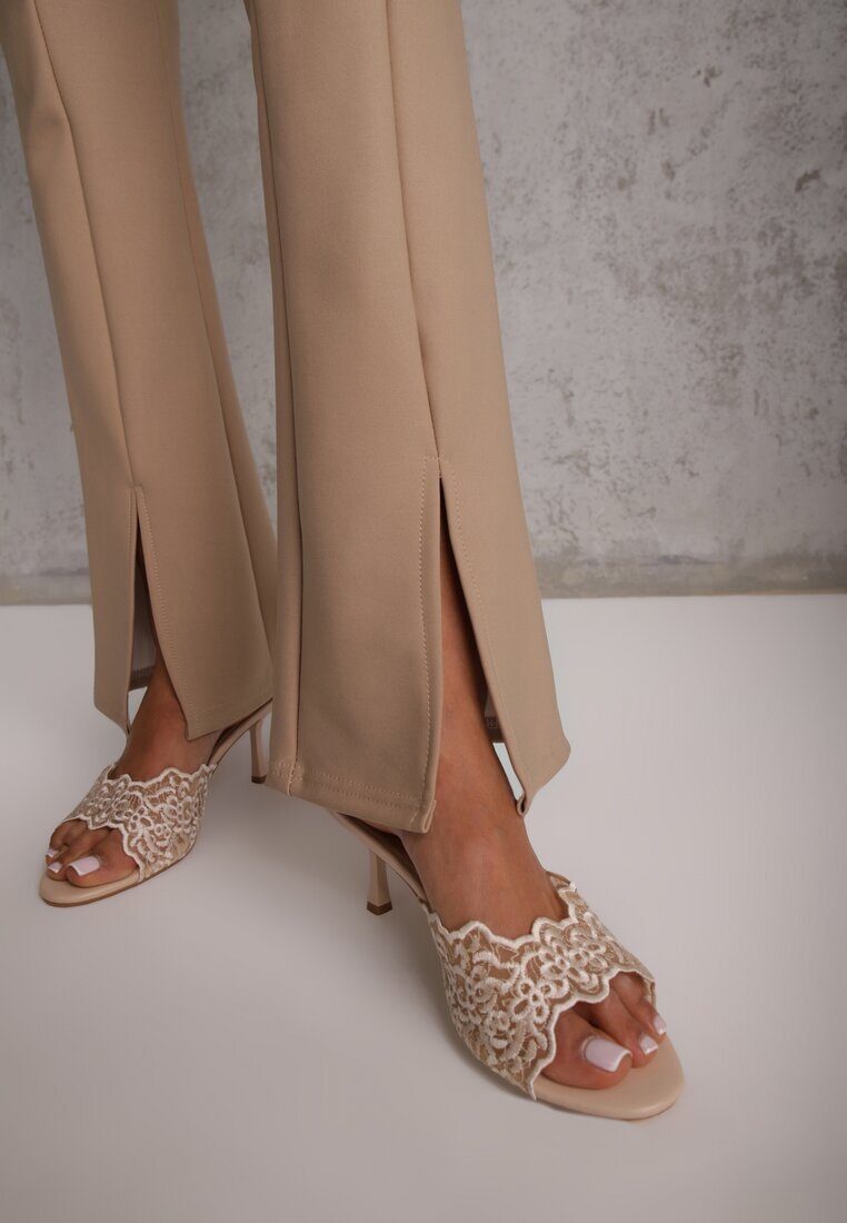 yu & me Pantaloni clopot textili Bej cu lanț decorativ Amelana