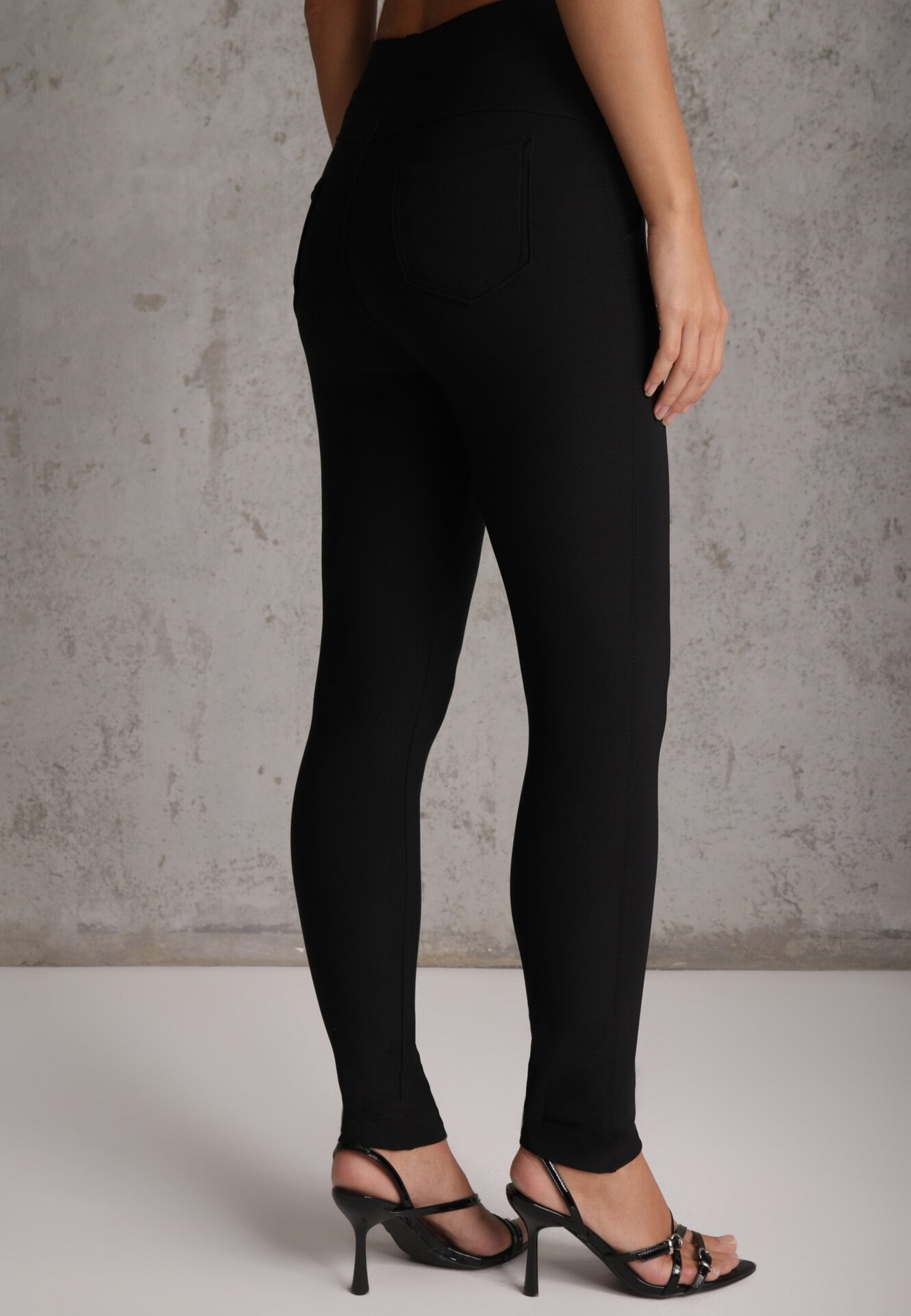 yu & me Pantaloni Negri Skinny Talie înaltă cu elastic în talie Ivelbia